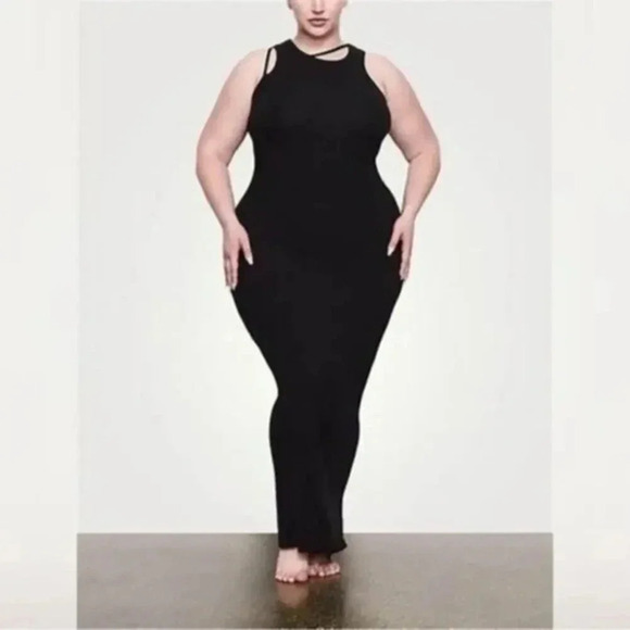 SKIMS SOFT LOUNGE SLIP MAXI DRESS B1503 - Picture 1 of 4